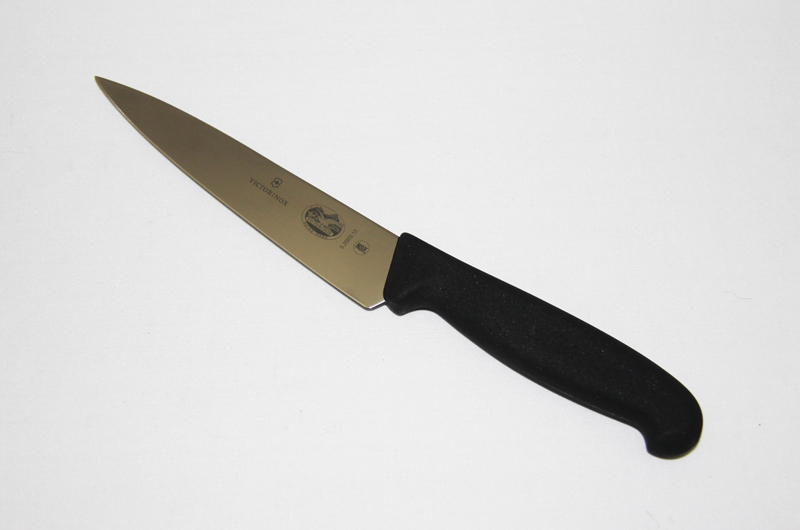 Кухонный нож Victorinox 15см, рукоять Fibrox 1