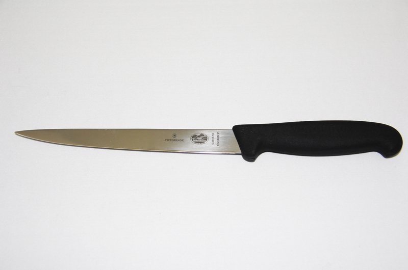 Кухонный нож Victorinox 18см, рукоять Fibrox, Flexible 2