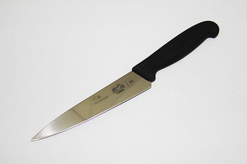 Кухонный нож Victorinox 15см, рукоять Fibrox 3