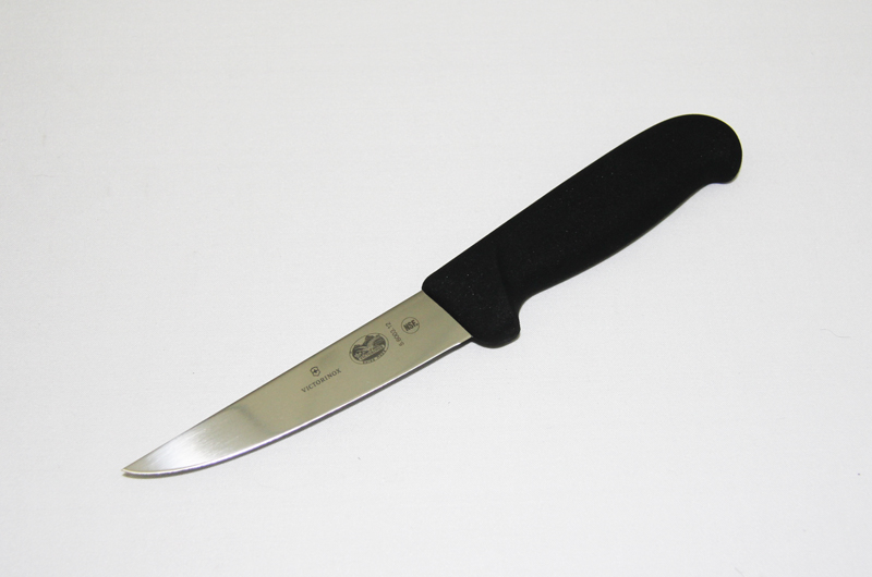 Кухонный нож Victorinox 12см, рукоять Fibrox 3